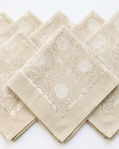 Silver-Grey Cutwork Floral – Set of 6 Placemats & Napkins