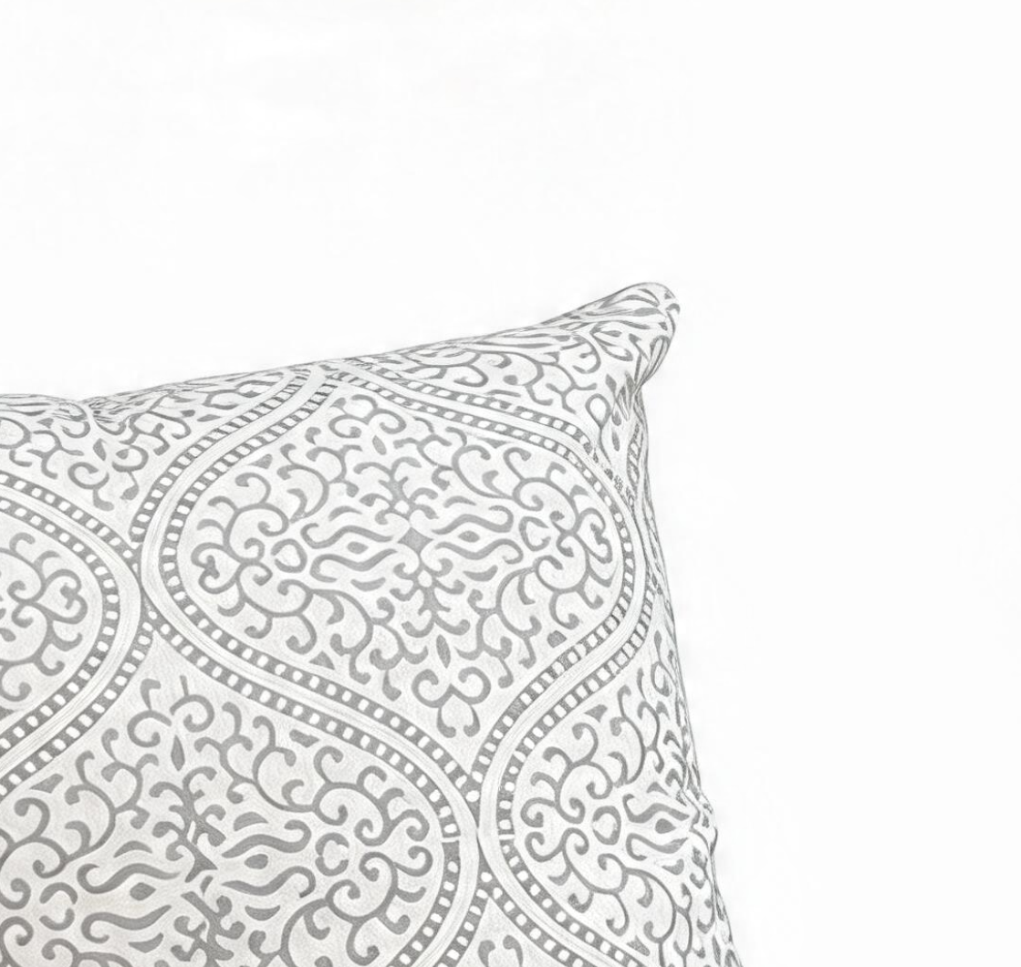 Vintage Dove Cushion Cover (19x19)