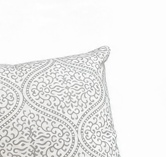 Vintage Dove Cushion Cover (19x19)