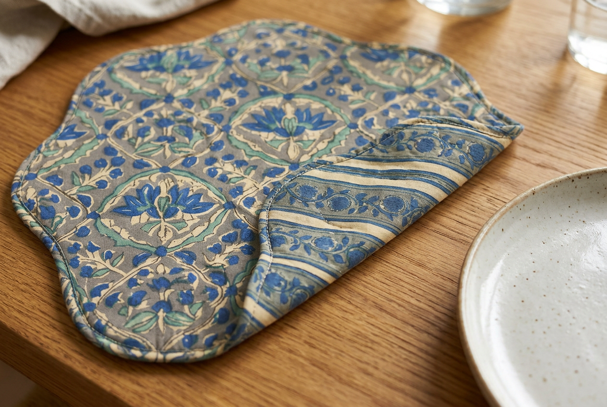 Reversible Sage Medallion Mats
