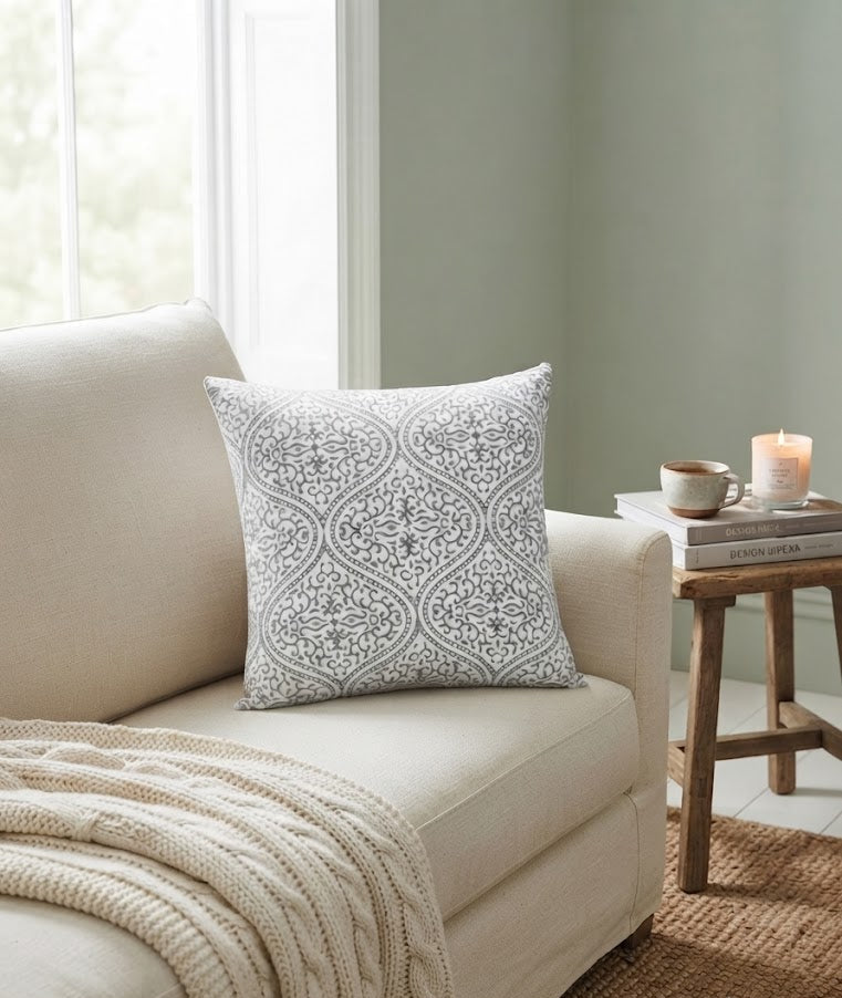 Vintage Dove Cushion Cover (19x19)
